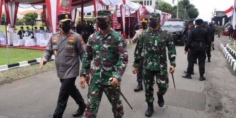 Pangdam Jaya Hadiri Undangan Kegiatan Vaksinasi Massal dan Bakti Sosial