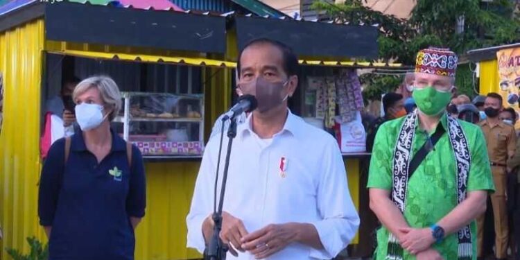 PKL di Kota Tarakan Dapat Bantuan Dari Presiden Joko Widodo