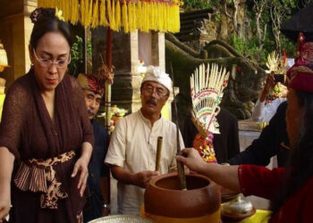 Sukmawati Putuskan Pindah Agama dari Islam ke Hindu, Jokowi dan Para Menteri Diundang Lihat Ritualnya