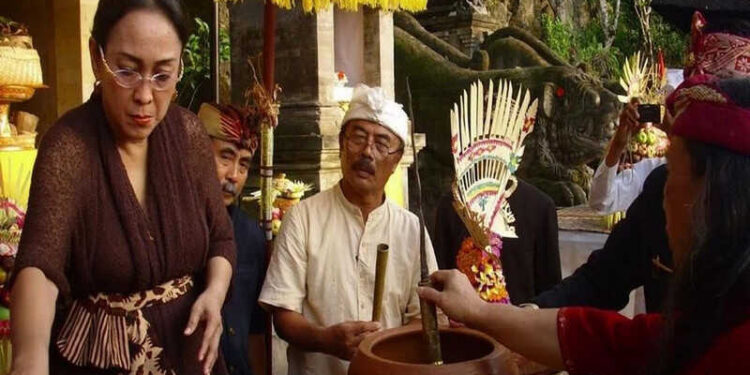 Sukmawati Putuskan Pindah Agama dari Islam ke Hindu, Jokowi dan Para Menteri Diundang Lihat Ritualnya