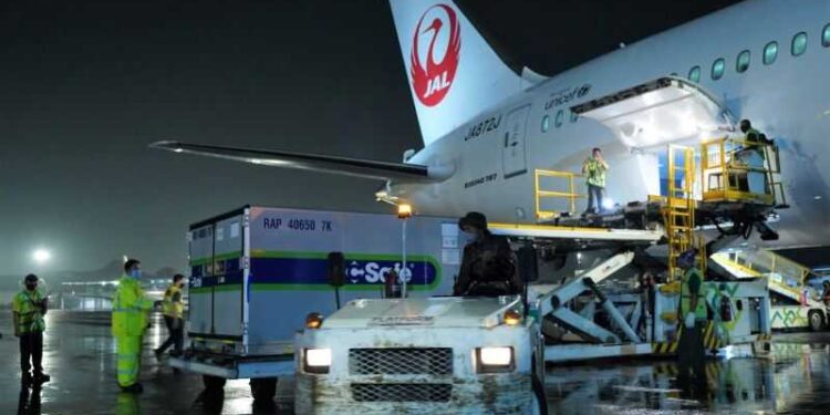 224.000 Dosis Vaksin AstraZeneca Tiba di Indonesia