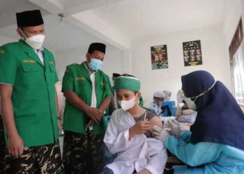 Vaksinasi Warnai Hari Santri Nasional di Kabupaten Deli Serdang