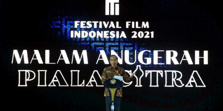 Hadiri Malam Anugerah Piala Citra FFI 2021, Presiden Bangga Sineas Indonesia Menangi Festival Film Dunia