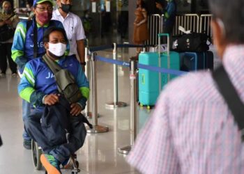 192 Atlet Peparnas Dari Tiga Provinsi Tiba di Bandar Udara Internasional Sentani