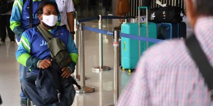 192 Atlet Peparnas Dari Tiga Provinsi Tiba di Bandar Udara Internasional Sentani