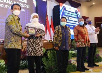 Hari Anti Korupsi, KPK Gelar Rapat Bersama Gubernur Jatim