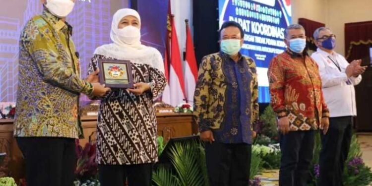 Hari Anti Korupsi, KPK Gelar Rapat Bersama Gubernur Jatim