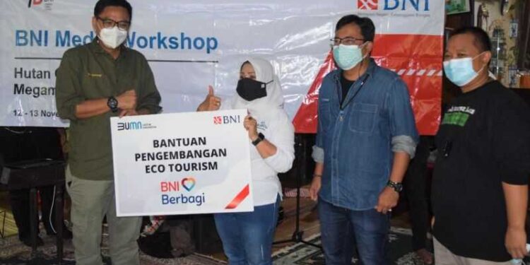 Bangun Ekowisata, BNI Kuatkan Kapasitas Kelompok Tani Hutan Organik Megamendung