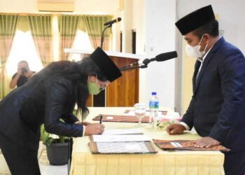 Tujuh Pejabat Pemkab Manggarai Barat Dilantik Oleh Edistasius