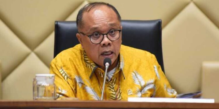 Komisi II dan Menpan RB Bahas Kecurangan Tes CPNS