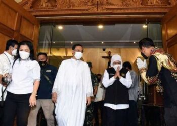 Khofifah Bersama Jajaran Tinjau Gereja Di Surabaya