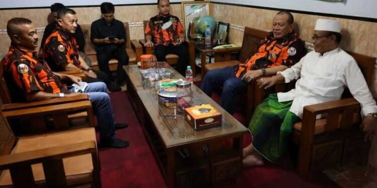 Kunjungi Ponpes Al Hikmah Tulungagung, LaNyalla Bahas Presidential Treshold 0 Persen dan RUU PKS
