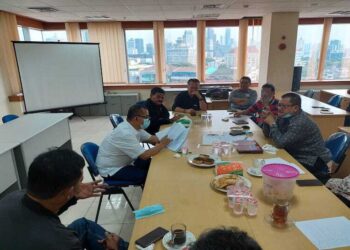 Golf Piala PWI Jaya, Hadiah Mobil untuk Hole in One