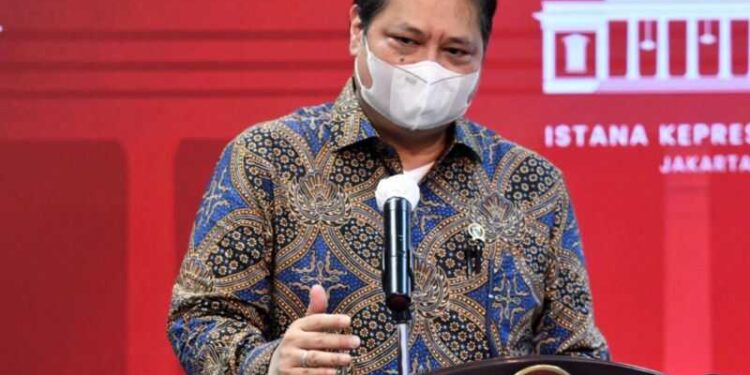 Airlangga Hartanto: PPKM Luar Jawa-Bali Dilanjut Hingga 23 Desember