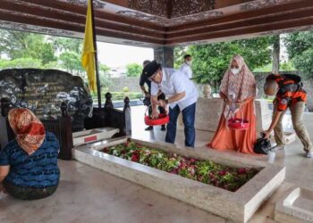 Reses di Jawa Timur, LaNyalla Ziarah ke Makam Bung Karno