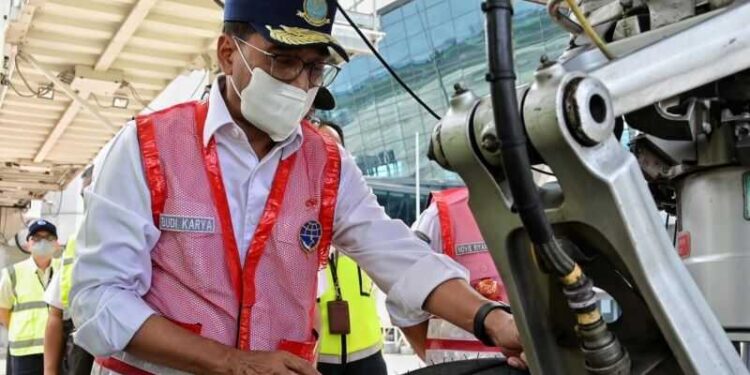 Menhub: Jelang Libur Nataru, Jumlah Penumpang Cenderung Naik