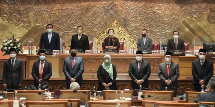 Paripurna DPR Setujui Anggota KPU dan Bawaslu RI Periode 2022-2027