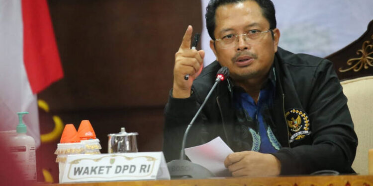 Terima Berbagai Permasalahan Pembangunan Daerah, Mahyudin Tak Ragu Berbagi Nomor WA