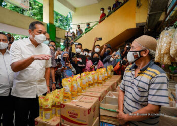 Mendag Pastikan HET Minyak Goreng Berlaku Efektif di Pasar Rakyat dalam 3-4 Hari ke Depan