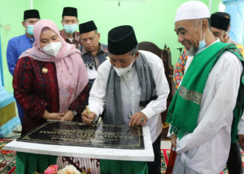Wagub Sani Ajak Masyarakat Jadikan Masjid sebagai Pusat Kajian Ilmu Pengetahuan dan Kebudayaan