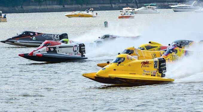 Menparekraf Sandiaga Uno Siap Hadirkan F1 Boat Race di Danau Toba