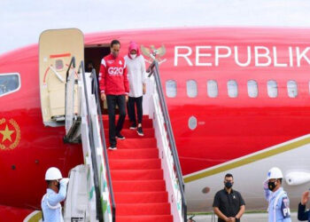 Jokowi Tiba di Kalimantan Timur Menuju Titik Nol Kilometer IKN Nusantara