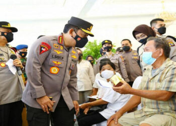 Kapolri Kejar Target Vaksin Booster Saat Bulan Ramadhan