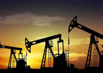 Harga Minyak Dekati USD140 per Barel, Level Tertinggi Sejak 2008