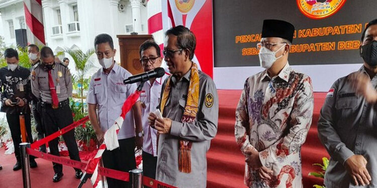 Menko Polhukam Canangkan Daerah Bebas Pungutan Liar di Kapahiang