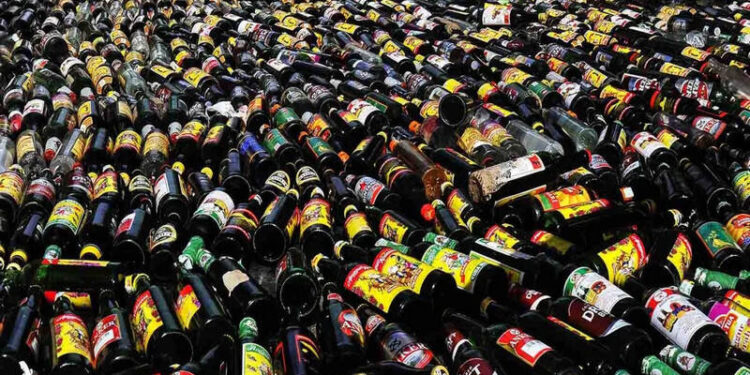 Polisi Sita Ribuan Botol Minuman Keras Bermerek di Mandalika