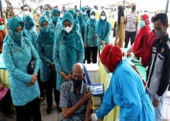 Ketum TP PKK Berharap Ekonomi Bisa Bangkit Kembali