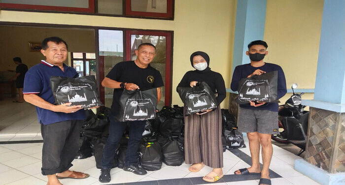 Ribuan Paket Lebaran PMRJ Didistribusikan untuk Masyarakat Riau Jabodetabek