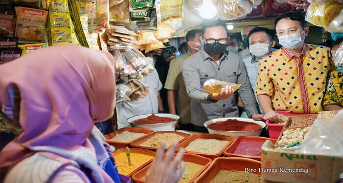 Sidak Pasar di Bogor, Wamendag: Harga Bapok Secara Umum Aman dan Stabil