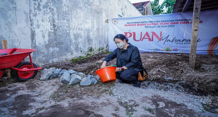 Cek Bedah Rumah, Puan: Negara Harus Hadir dalam Penyediaan Rumah Layak Huni
