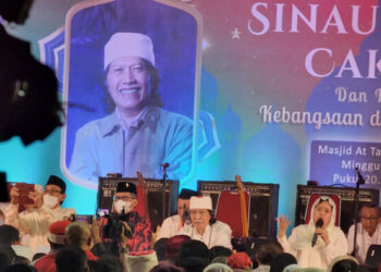 Cak Nun: Mbak Puan Jauh Lebih Tajam dan Bijaksana