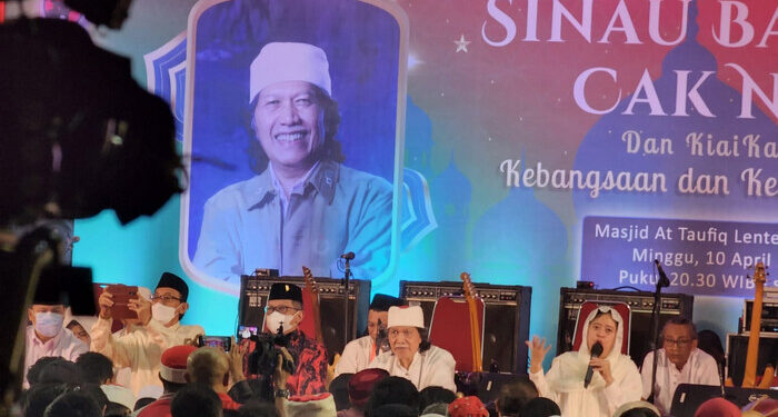 Cak Nun: Mbak Puan Jauh Lebih Tajam dan Bijaksana