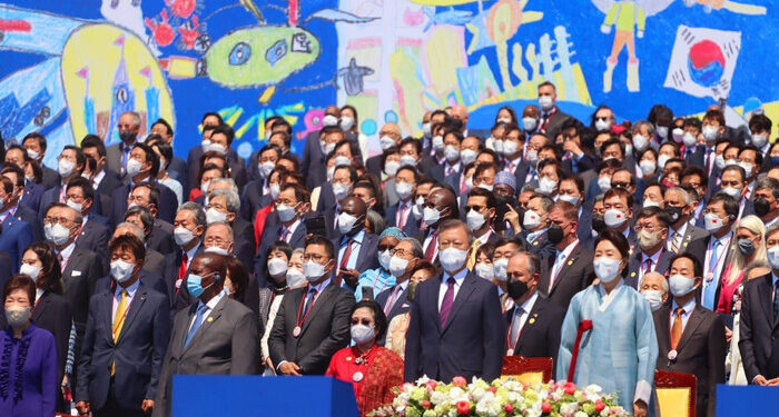 Hadiri Pelantikan Presiden Yoon, Megawati Hadir Bersama Puluhan Ribu Warga Korsel