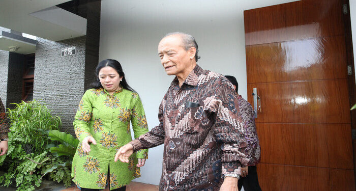 Seperti Keluarga Sendiri, Potret Kedekatan Puan Maharani dengan Buya Syafii Maarif