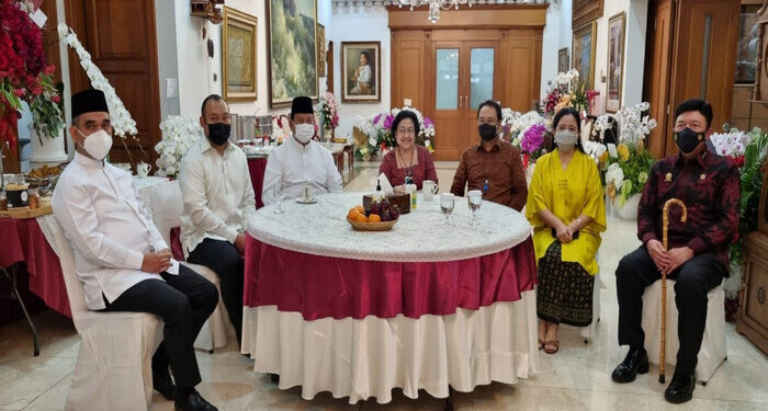 Selalu Dinanti Puan, Ini Resep Rendang Ayam yang Dibuat Megawati Tiap Lebaran