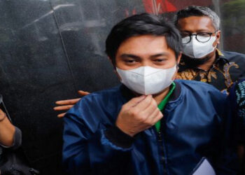 Mardani Maming Akhirnya Menyerahkan Diri ke KPK Setelah DPO Beberapa Hari