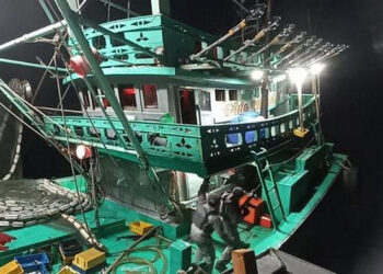 Kedapatan Curi Ikan di Natuna Utara, Bakamla Tangkap Kapal Ikan Asal Vietnam