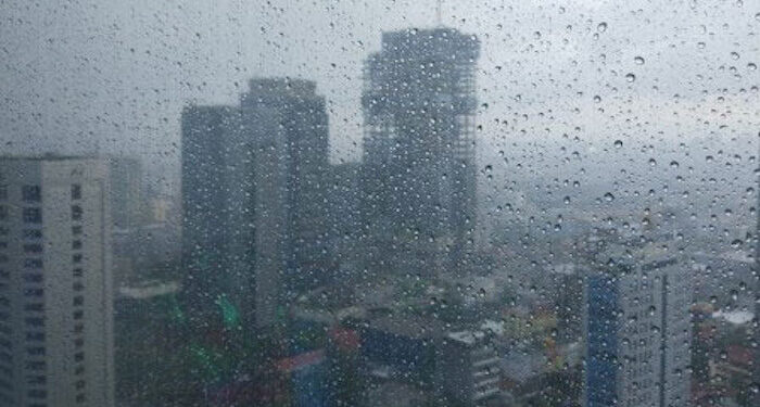 Hujan Intensitas Ringan Bakal Basahi Jaksel dan Jaktim Siang Ini