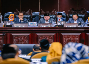 Rapat Paripurna DPD RI Sahkan Pimpinan Alat Kelengkapan Baru