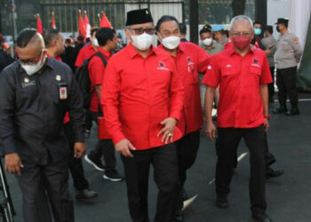 Daftar Pertama ke KPU, PDIP Yakin Memenangi Seluruh Gelaran Pemilu 2024