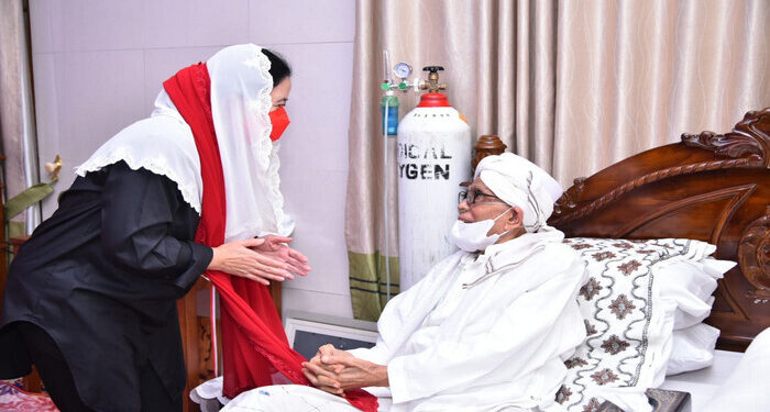 Silaturahmi ke Tuan Guru Turmudzi, Ulama Kharismatik Lombok, Puan Dapat Dukungan Maju Pilpres 2024