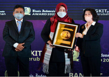 XL Axiata Raih Bisnis Indonesia Award 2022 & Service Quality Award 2022