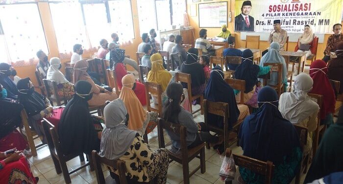 Syaiful Rasyid Puji Antusiasme Masyarakat Desa Kinding Ikuti Sosialisasi Empat Pilar MPR