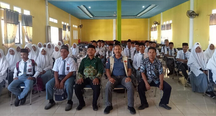 Nono Sampono Gelar Sosialisasi 4 Pilar di SMA Muhammadiyah Limboro