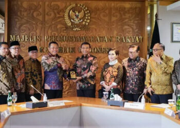 MPR Evaluasi Mekanisme Pilkada Langsung, Diusulkan Dipilih DPR atau DPRD