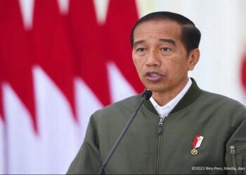 Jokowi: Hentikan Kompetisi Sampai Ada Evaluasi dan Perbaikan